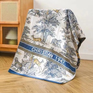 Best Seller 80x160cmof Toallas <span class=keywords><strong>de</strong></span> baño <span class=keywords><strong>de</strong></span> algodón Colores personalizados Jacquard absorbente Toallas <span class=keywords><strong>de</strong></span> baño suaves baratas <span class=keywords><strong>Toalla</strong></span> <span class=keywords><strong>de</strong></span> playa Jacquard - Product Image 4