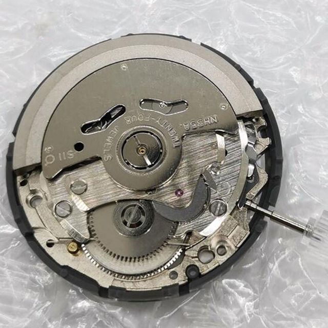 Japanese Original NH35A Seiko Stainless Steel Wristwatch Fully Automatic Mechanical Movement Eco-friendly 35mm 0.5kg New