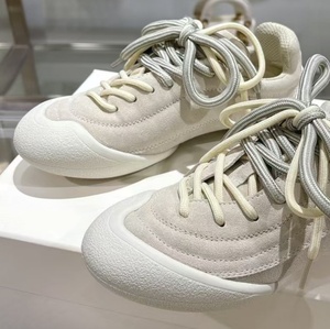 Zapatillas Retro Deen de Piel y Gamuza con Doble Cordón, Estilo Casual - Zapatillas Deportivas de Diseño Exclusivo para Hombre y Mujer - Product Image 2