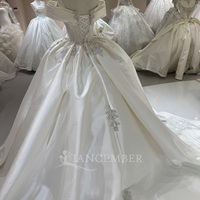 Gaun Pengantin Model Ball Gown Jancember DW0234 Royal Ivory Off Shoulder Satin Berhias Kristal untuk Pengantin Wanita