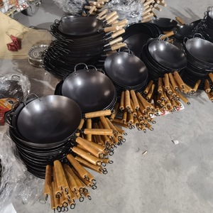 กระทะแบล็คไดมอนด์พร้อมด้ามจับไม้ ก้นกลม ไม่เคลือบผิว สำหรับเตาแก๊ส ใช้ในเชิงพาณิชย์ - Product Image 1