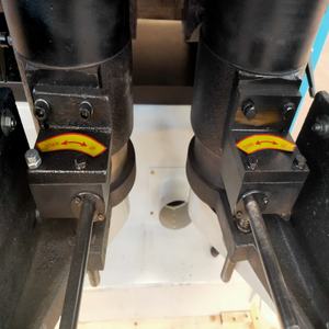 Máquina de Carpintería Industrial de Alta Velocidad y Gran Resistencia, Molduradora de Cuatro Lados, Regruesadora, Cepilladora de Superficie, Motor de 11kw, Avance de 9m/min - Product Image 3