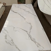 Plaque en PVC UV de style italien avec design marbré pour suites d'hôtels de luxe