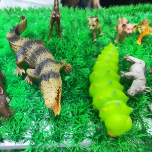 Figura de Plástico de Alta Calidad Modelo SL, Juguete de Animal Marino Congelado, Realista y Elástico para Niños - Product Image 3