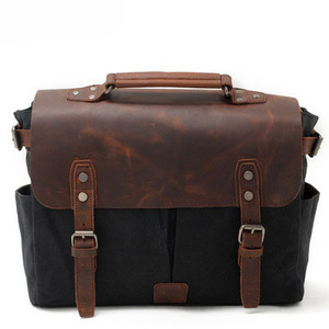 Borsa <span class=keywords><strong>a</strong></span> <span class=keywords><strong>tracolla</strong></span> <span class=keywords><strong>in</strong></span> tela cerata retrò con cavallo pazzo <span class=keywords><strong>in</strong></span> pelle, borsa <span class=keywords><strong>a</strong></span> <span class=keywords><strong>tracolla</strong></span> portatile per affari, borsa <span class=keywords><strong>a</strong></span> <span class=keywords><strong>tracolla</strong></span> alla moda da uomo - Product Image 1