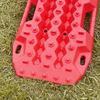Barres de traction antidérapantes 10T robustes avec base de levage intégrée en PP haute résistance, installation facile pour sable, boue, neige et tout-terrain