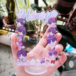 Support en acrylique transparent personnalisé de haute qualité, support en plastique imprimé avec des personnages d'anime pour l'affichage d'accessoires - Product Image 5