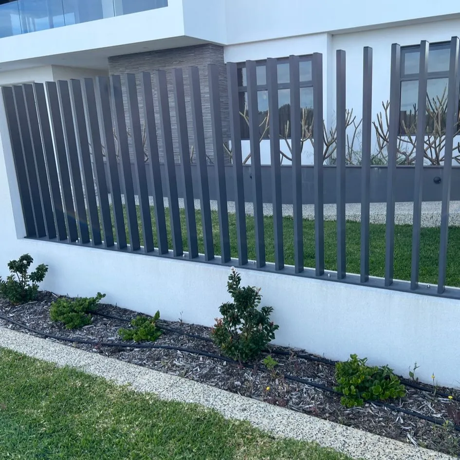Pagar 3D taman bubuk hitam dilapisi aluminium jenis Australia pagar pisau vertikal