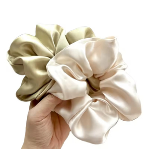 Elegant Zwart Haar Scrunchies Effen Kleur Imitatie Zijde Satijn Groothandel Polyester Scrunchies Voor Meisjes - Product Image 3