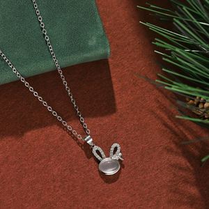 Collar con Colgante de Conejo del Zodiaco, en Plata S925 con Circonia 5A y Calcedonia Blanca, Joyería Fina y Moderna para Mujer, Marca Dylam - Product Image 3