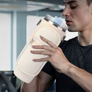 Wholesale Polyester Waterproof Portable Letter Insulated Sleeve <b>Adjustable</b> Shoulder <b>Strap</b> 40oz Tumbler Mugs Holder Bag Phone - Product Image 4