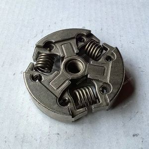 Embrague 2511F de Alta Calidad Compatible con Motosierras CS2400, CS2500, CS2600, Repuestos para Máquinas de Jardín - Product Image 3