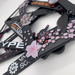 Diseño de dibujos animados lindo personalizado accesorios de coche Marco de matrícula <span class=keywords><strong>Anime</strong></span> para Decoración - Product Image 5