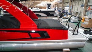 Canapé de toilette de bar de bateau <span class=keywords><strong>hors</strong></span>-<span class=keywords><strong>bord</strong></span> en aluminium de luxe de 27 pieds Yacht de 7m pour les sports de pêche de croisière certifié CE soudé directement - Product Image 3