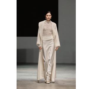 Falda Larga Elegante para Mujer, Nueva Falda Columna con Cintura Fruncida, 400 gramos, Estilo Minimalista, 105cm, Blanca y Negra - Product Image 6