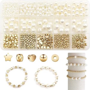 720 pièces petites <span class=keywords><strong>perles</strong></span> et <span class=keywords><strong>perles</strong></span> d'or <span class=keywords><strong>Kit</strong></span> de fabrication de bracelet <span class=keywords><strong>Kit</strong></span> de fabrication de <span class=keywords><strong>bijoux</strong></span> avec <span class=keywords><strong>perles</strong></span> blanches - Product Image 1