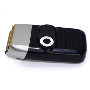 Afeitadora Eléctrica Recargable Duradera para Hombre con Doble Cuchilla para Recortar el Cuerpo y la Barba, Uso Doméstico y en Hoteles - Product Image 4