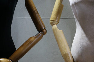 Half Body Wooden <strong>Mannequin</strong> <strong>Torso</strong> <strong>with</strong> <strong>Arms</strong> <strong>Mannequin</strong> Head and <strong>Torso</strong> Velvet <strong>Mannequin</strong> Dress Form - Product Image 4