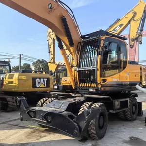 Excavadora de Ruedas Hyundai de 21 Toneladas de Peso Operativo con Cucharón de Excavación y Componente Central del Motor - Product Image 4