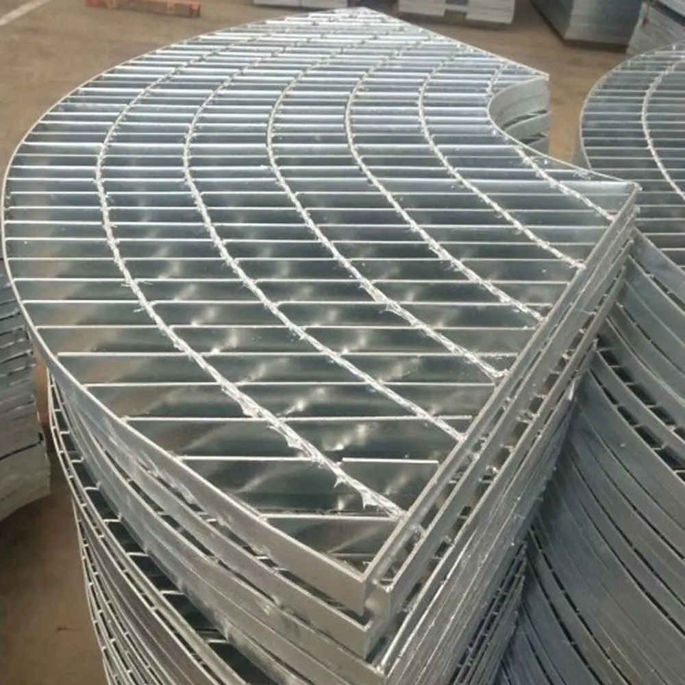 Grata in acciaio di fabbrica prezzi Standard in acciaio zincato grata per pavimentazione piattaforma copertura di scarico passerelle
