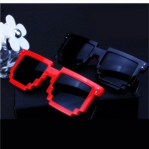 <span class=keywords><strong>Occhiali</strong></span> <span class=keywords><strong>da</strong></span> <span class=keywords><strong>Sole</strong></span> Vintage Pixel 8 Bit Neri a Mosaico per Uomo e <span class=keywords><strong>Donna</strong></span>, <span class=keywords><strong>Occhiali</strong></span> <span class=keywords><strong>da</strong></span> <span class=keywords><strong>Sole</strong></span> Retrò di Marca Designer - Product Image 6