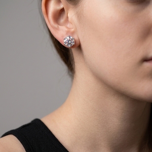 Boucles <span class=keywords><strong>d</strong></span>'oreilles clous pour femme en argent 925, style de luxe, moissanite VVS taille ronde 0,5 carat, <span class=keywords><strong>prix</strong></span> <span class=keywords><strong>d</strong></span>'<span class=keywords><strong>usine</strong></span>, <span class=keywords><strong>bijoux</strong></span> <span class=keywords><strong>fantaisie</strong></span> en promotion - Product Image 2