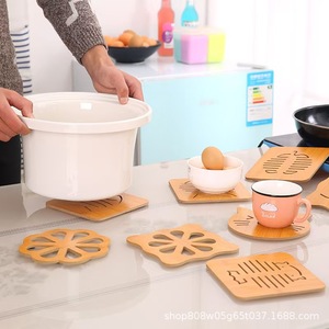 Salvamanteles de madera con forma irregular, diseño hueco de manzana, aislante del calor, para vajilla de cocina, soporte para tazas - Product Image 2