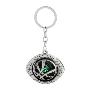 Collar de moda de la película <span class=keywords><strong>Dr</strong></span>. <span class=keywords><strong>Strange</strong></span> con colgante de piedra verde para fans, de aleación, ideal para la vuelta al colegio y graduaciones. - Product Image 6