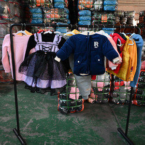 Vestiti usati per bambini misti invernali vestiti per bambini di alta qualità <span class=keywords><strong>abbigliamento</strong></span> di seconda mano all'ingrosso - Product Image 1
