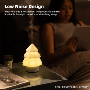 Humidificador Inteligente de Vapor Frío <span class=keywords><strong>para</strong></span> Aromaterapia, Venta al por Mayor de Fábrica, Mini Difusor de Aroma USB de 120ml con Luz Nocturna, Diseño de Árbol de Navidad - Product Image 5