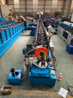 Machine de profilage à rouleaux pour charpentes de tunnels agricoles et de serres, machine de fabrication de profilés de fixation de film de serre en acier à roulements