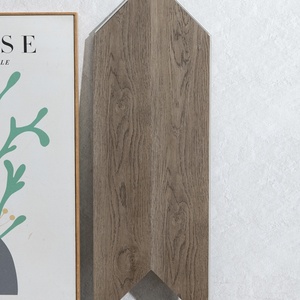 <span class=keywords><strong>Parquet</strong></span> <span class=keywords><strong>stratifié</strong></span> HDF à chevrons (motif poisson) 8/12mm, système de pose clipsable, classe AC3 AC4 AC5 pour intérieur résidentiel - Product Image 2
