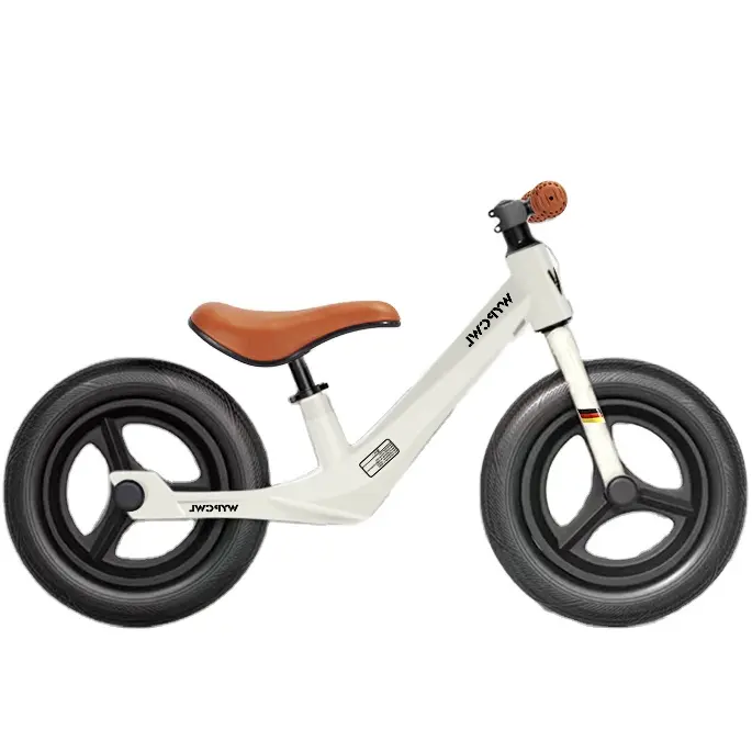 अच्छी गुणवत्ता सस्ते मैग्नीशियम मिश्र धातु बच्चे एकल गति कोई पेडल बाइक 12 इंच बच्चों संतुलन बाइक