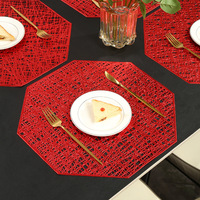 Nouveau set de table occidental en PVC, design octogonal creux simple, antidérapant, imperméable, résistant à la chaleur pour la maison