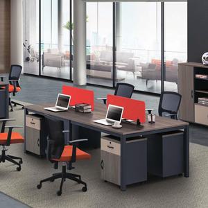 Estación DE TRABAJO modular moderna de la mesa de trabajo del personal de los muebles de oficina por encargo con las particiones - Product Image 4