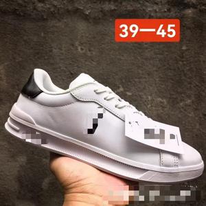Abbiamo in magazzino vestiti di tutti gli stili per tutte le fasce d'età. Contattatemi se hai bisogno di qualcosa. - Product Image 3