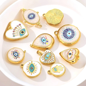 ช่อดอกไม้ฮัมซาป้องกันภัยจากดวงตาชั่วร้าย |   จี้ป้องกันภัยเคลือบทอง 18K PVD บนสแตนเลสสตีล สำหรับทำเครื่องประดับ DIY |   จี้กันน้ำ - Product Image 1