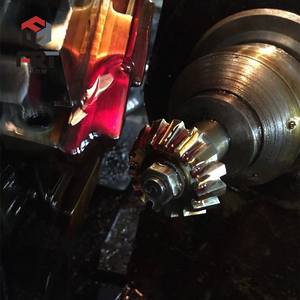 Fabricants du Henan produisent de grandes engrenages coniques hélicoïdaux, engrenages coniques à module élevé, conceptions et usages personnalisés, fraisage inclus - Product Image 1