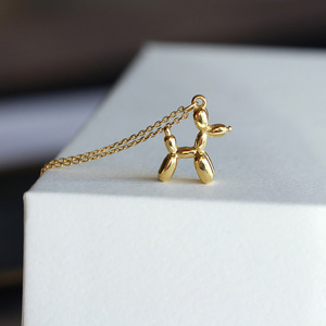 Pendentif <span class=keywords><strong>chien</strong></span> ballon 3D en gros, breloque animal chiot en acier inoxydable, fabrication de bijoux DIY en titane, placage PVD 18K - Product Image 3