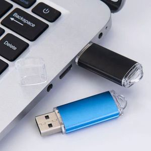 Venta al por Mayor de Memorias USB 2.0 y 3.0 de Plástico de Alta Calidad, Personalizables con Logotipo, Resistentes al Agua - Product Image 1