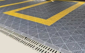 Tapis de sol anti-fatigue robuste pour lavage de voiture, garage et atelier automobile - Product Image 6