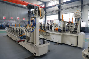 Mesin Pembuat Pipa Baja Karbon Presisi Tinggi ERW dengan PLC & Motor, Mudah Dioperasikan - Product Image 6