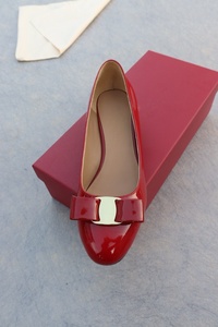 Top luxury brand anti-slip <b>functional</b> casual flat <b>shoes</b> are comfortable, fashionable and suitable for women's daily wear. - Product Image 4