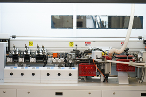 Nouveau produit Machine de fabrication de tiroirs d'armoires et de meubles en bois PVC à bord biseauté à 45 degrés pour panneaux de particules de mélamine - Product Image 6