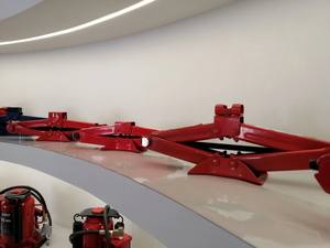 Ножничные Домкраты для кемперов, RV-Домкраты для прицепа, стабилизатор для выравнивания ножниц с ручкой 24 дюйма, 5000 фунтов - Product Image 5