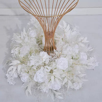 Centre de table personnalisé NINI en fleurs artificielles, roses blanches et glycines suspendues pour décoration de mariage avec support en mousse PE