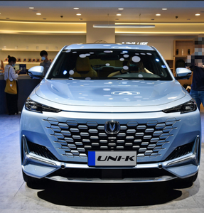 UNI-K โมเดลรถน้ำมันขนาดเล็กสุดแฟชั่น, กล่องเกียร์ธรรมดาแบบใหม่เบาะหนังภายในสีเข้ม - Product Image 2