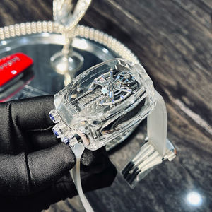 นาฬิกาข้อมือผู้ชายหรูหรา ปี 2025 คุณภาพสูง ดีไซน์เนอร์ ออกแบบ พร้อมคุณสมบัติโครงสร้างโปร่งใส รูปทรงกล่องสี่เหลี่ยม ผลิตในประเทศจีน - Product Image 2