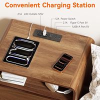 Table de chevet moderne avec tiroirs cachés, table de chevet en noyer avec station de charge, table de chevet de style mid-century, table d'appoint en bois courbé