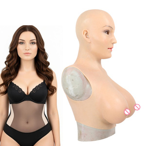 Masque en silicone réaliste avec formes de poitrine pour travestis, cosplay homme-femme, faux seins pour Halloween avec masque de tête - Product Image 1